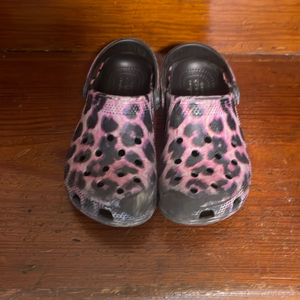 purple animal print crocs